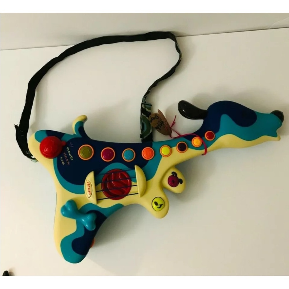 B Woofer  Hound Dog Musical Guitar Instruments Toddler Kids Battat Strum Toy